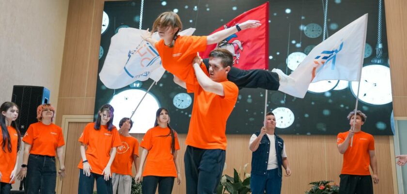 В Колледже связи №54 прошли выборы председателей волонтерского центра на всех образовательных подразделениях.